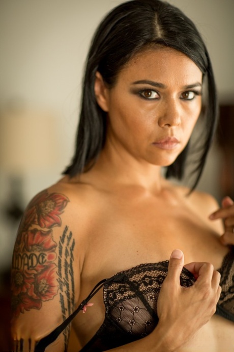 Dana Vespoli nude photo