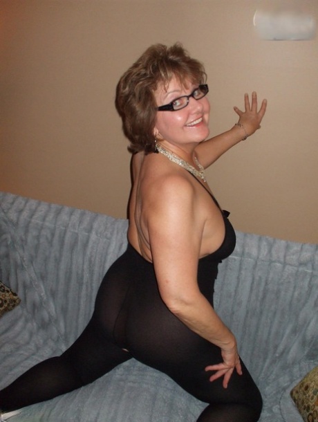 strong wife porno photo #20